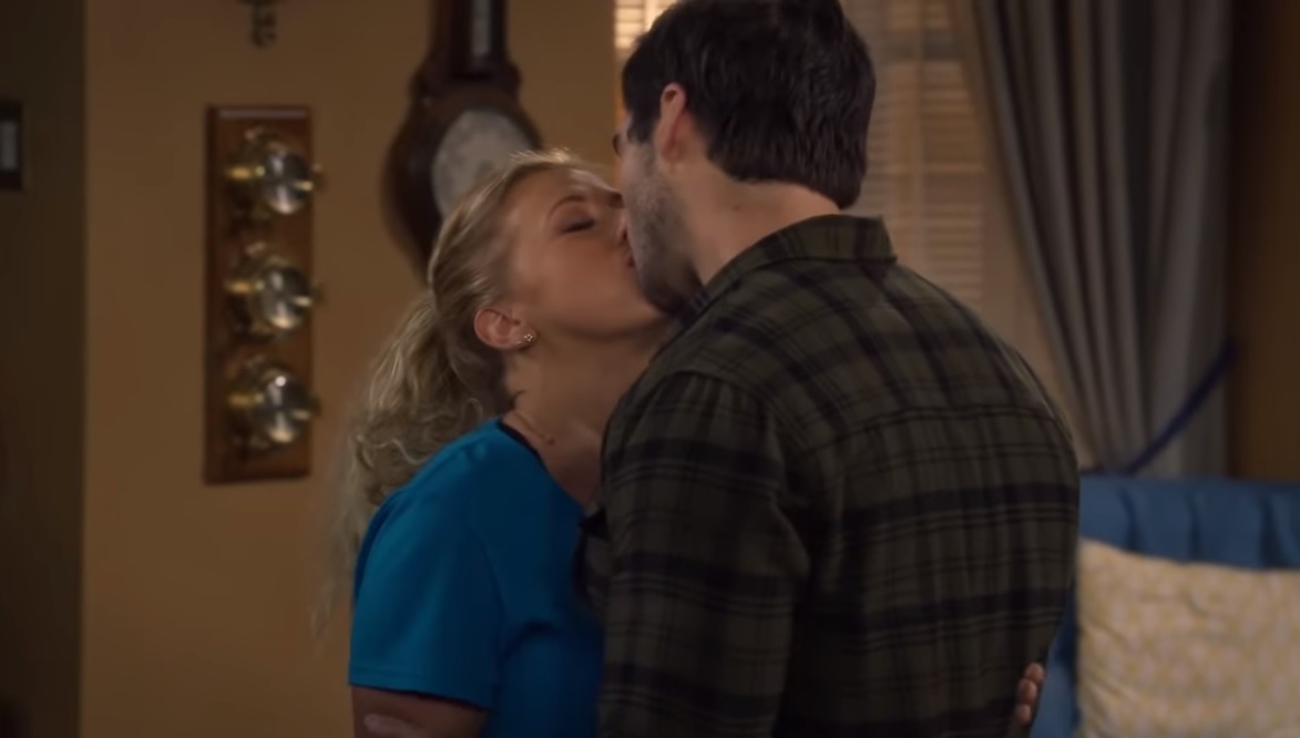 Fuller House Season 5 to bring conclusion, Will Netflix reconsider like Sense8?