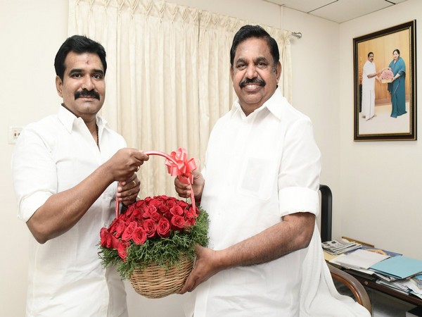 Tamil Nadu BJP IT chief CTR Nirmal Kumar leaves party, joins AIADMK