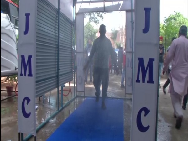 Combating COVID-19: Tunnel installed at Jammu hospital to sanitise people