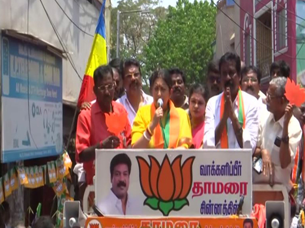 Tamil Nadu: Smriti Irani attacks DMK over Sanatan Dharma, mocks Congress 