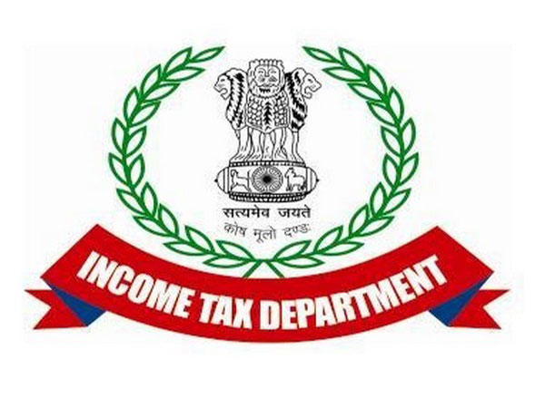 Income Tax dept freezes bank account of CPI (M)'s Thrissur district committee