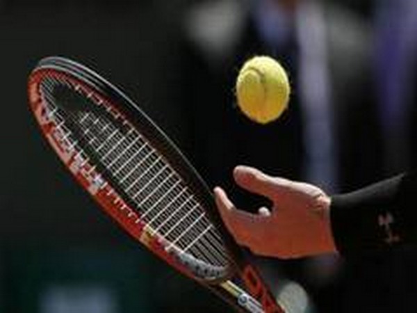 Tennis-Croatia edge Serbia to reach Davis Cup final 