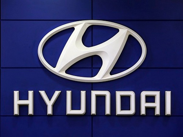 Hyundai Motor to recall 390,000 units including Santa Fe in North America; "Possibility of engine fire"