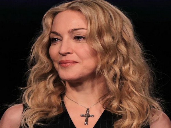 Madonna wants to meet Pope Francis to discuss her 'blasphemous' behaviour