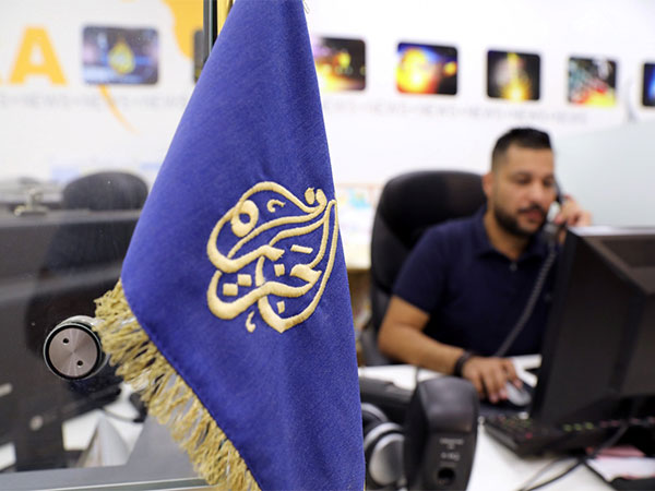 Police seize Al Jazeera's broadcasting equipments as news network close its operation in Israel