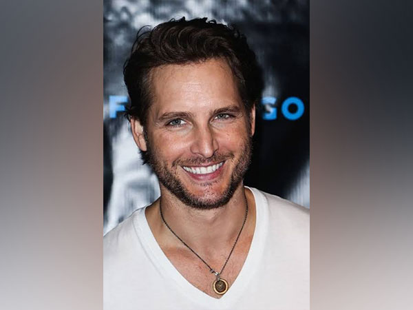 Peter Facinelli opens up about appearing in 'Twilight' TV adaptation