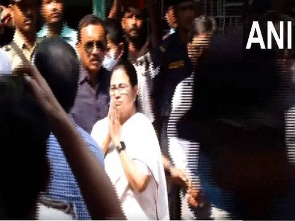 Mamata Banerjee arrives in Cuttack to meet victims of Balasore train accident