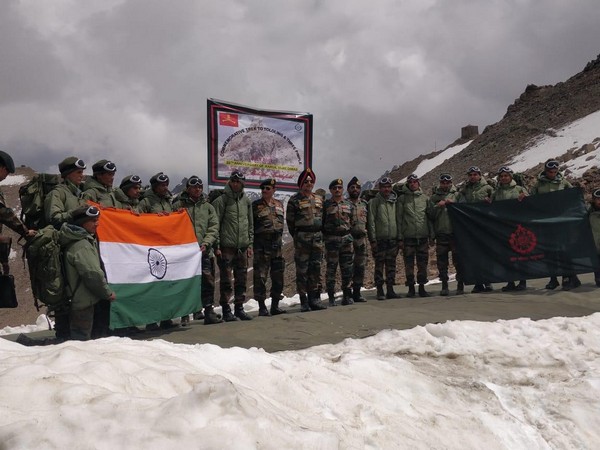 Army soldiers undertake trekking expedition to commemorate victory in Battle of Tololing