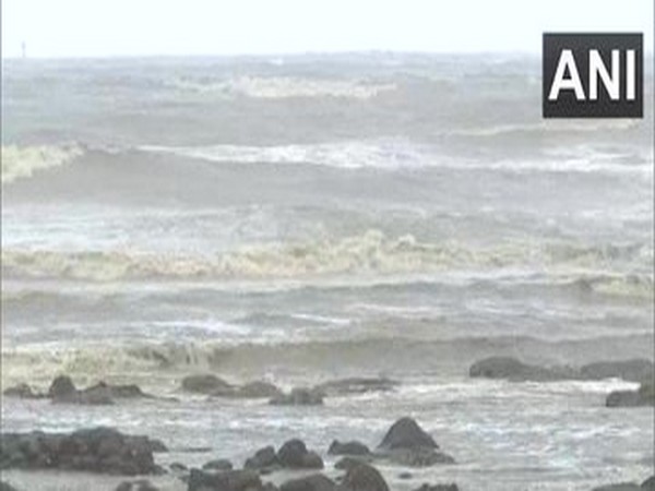 Mumbai rains: High tide of 4.67 meters expected today
