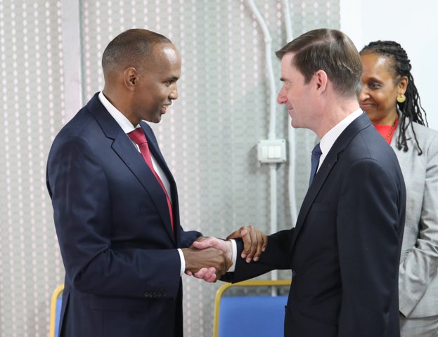 Somali Prime Minister briefs David Hale on political and security developments