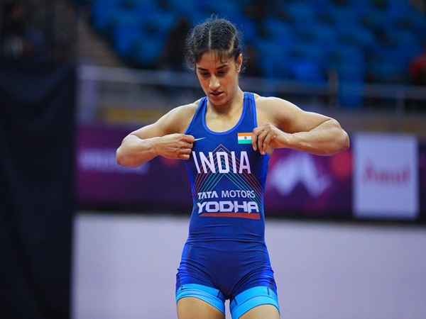Intimidating Vinesh Phogat, formidable Ravi grab gold; Indian wrestlers sign off with 12 medals