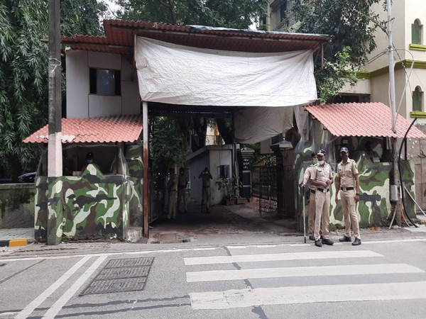 Security tightened at Matoshree, after suspicious calls received at Uddhav Thackeray's residence