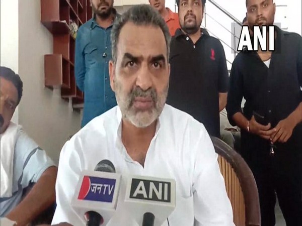 Farmers' leaders should decide whether they want praise from Pakistan, cautions Union Minister Balyan slamming Rakesh Tikait
