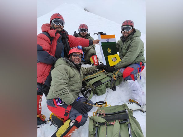 ITBP team successfully summits Mount Balbala in Uttarakhand