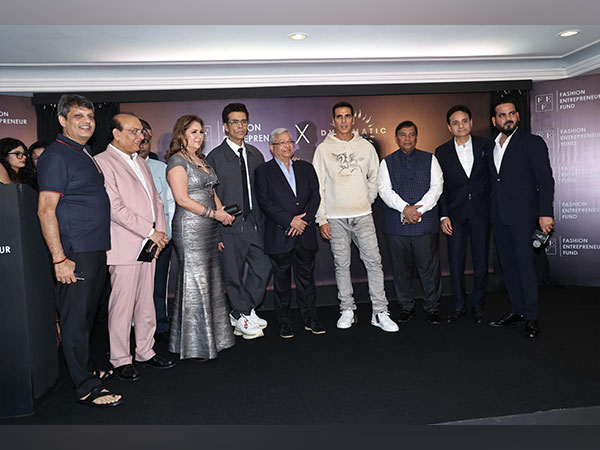 Bollywood Actor Akshay Kumar and Karan Johar Unveiled at the 3rd FEF Annual Gala