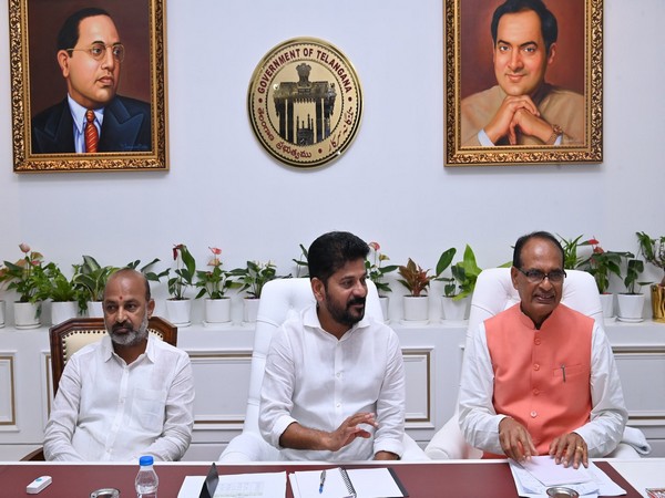 Telangana CM Meets Union Ministers on Flood Relief: Immediate Aid of Rs 10,000 Announced