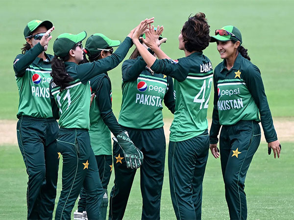 Pakistan vs India: Women's T20 World Cup Clash Takes Center Stage