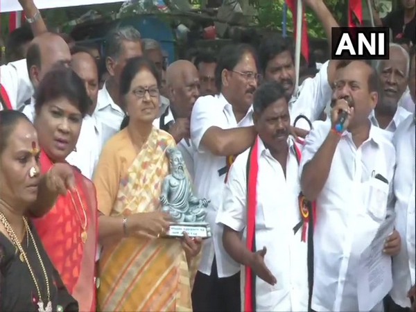 TN: DMK literary wing protests against desecration of Thiruvalluvar statue