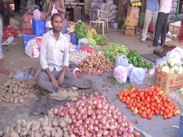 Onion prices shoot up in Dehradun, wholesalers say will take 20 days for prices to normalise