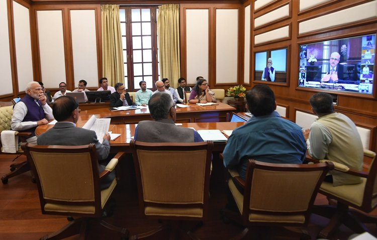 PRAGATI meeting witnesses review of 9 projects worth over Rs. 61,000 crores 