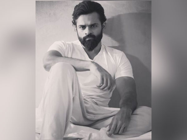 Sai Dharam Tej makes first appearance post accident 