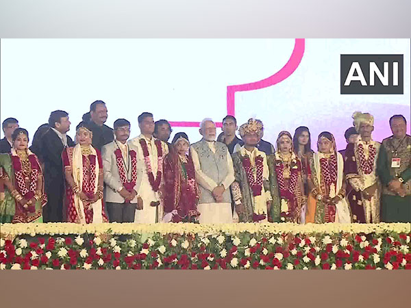 PM Modi attends mass wedding ceremony in Gujarat's Bhavnagar 