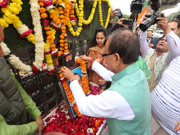 MP CM Chouhan pays tribute to Bhim Rao Ambedkar on his death anniversary in Bhopal