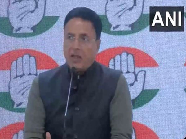 Congress' Randeep Surjewala slams govt for "failing to pass MSP law", demands talks with farmers