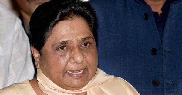 BSP supremo Mayawati dials SP chief Akhilesh Yadav after reports that he might be quizzed by CBI in mining scam: BSP sources.