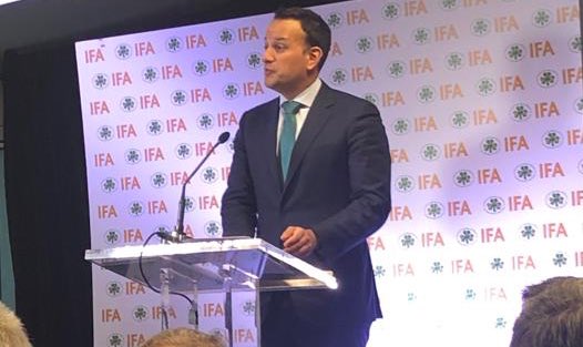 UPDATE 1-Ireland would consider Brexit extension if UK sought one -PM Varadkar