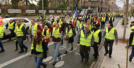 Paris police ban "Yellow Vests" demonstration set for Saturday