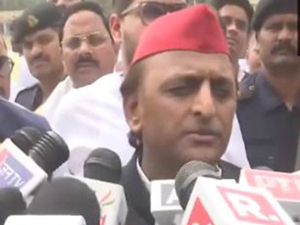 Akhilesh Yadav visits Mukhtar Ansari's family, says "How can we accept this was a natural death? Even in Russia..."
