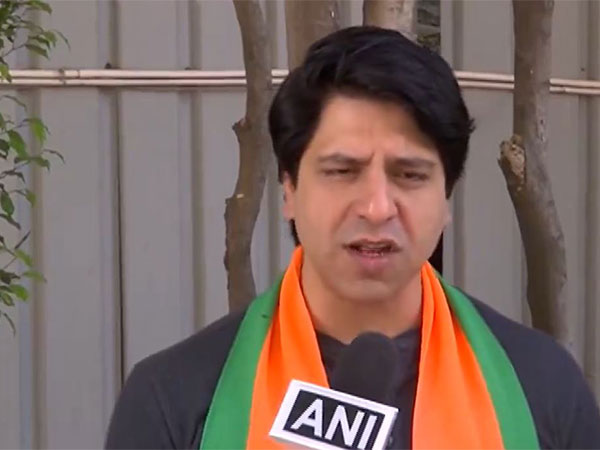 "Congress never considered Jammu and Kashmir a part of India": Shehzad Poonawalla 