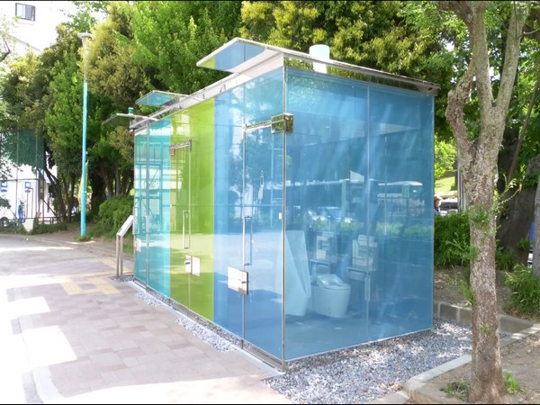 Tokyo prepares transparent  toilets for public convenience