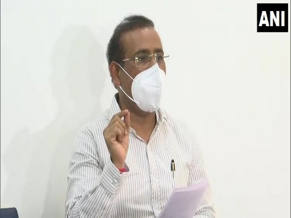 Maha health minister asks people to wear masks in districts where COVID-19 cases are going up