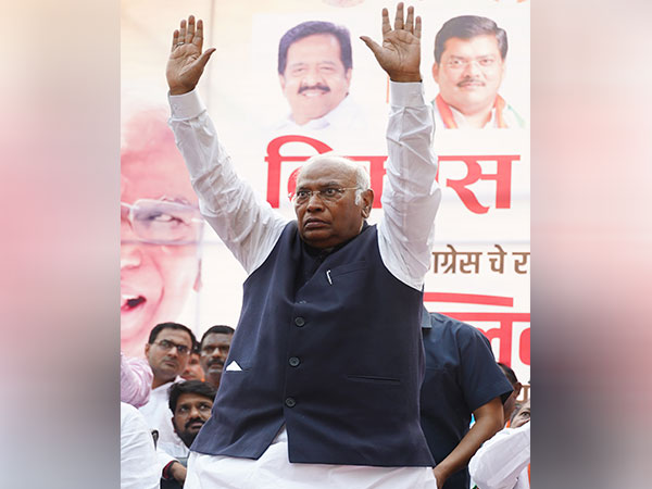 "A correct decision now can create an India where...": Mallikarjun Kharge urges voters in third phase polling