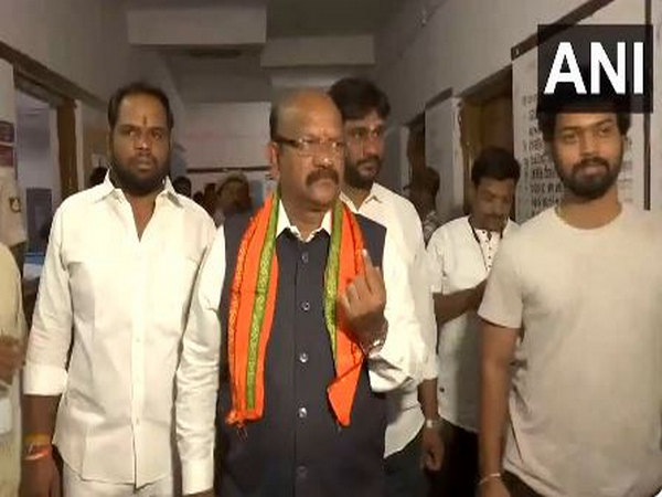 "BJP will secure over 400 votes," says party's Kalaburagi candidate Dr Umesh Jadhav after casting his vote 