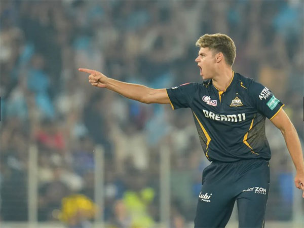 Spencer Johnson signs with Surrey Cricket for T20 Blast