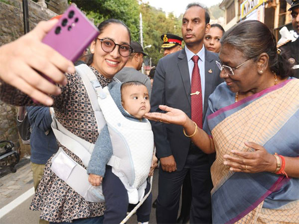 President Murmu visits Shimla's Mall Road, interacts with locals, tourists