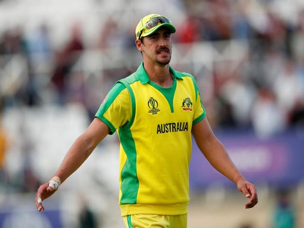 Australia fast bowler Mitchell Starc seen limping off training with a leg injury