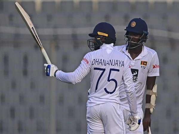 SL's Dhananjaya, Asitha and Vandersay test COVID-19 positive ahead of second Test against Australia