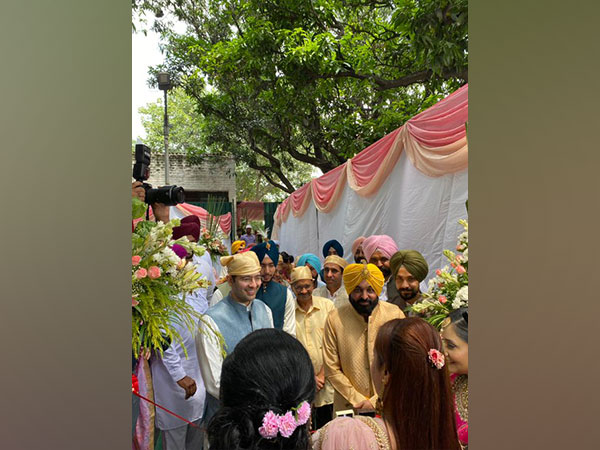 Delhi CM Kejriwal attends Punjab CM's wedding, wishes him on 'new journey'
