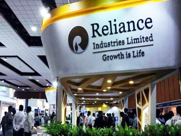 Reliance Industries Contributes Significantly to National Exchequer, Showcases Record Growth