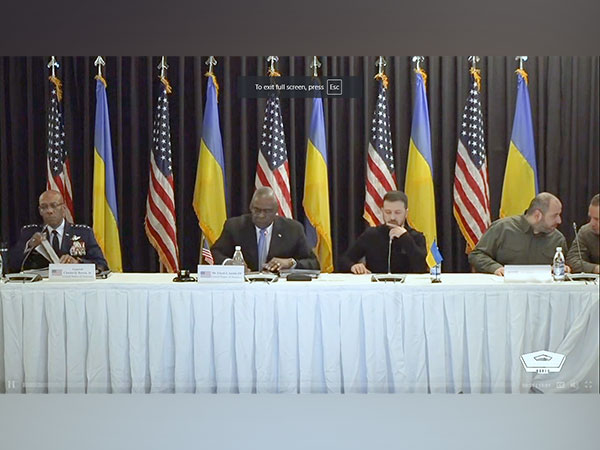 US Defence Secretary Predicts Ukraine Conflict Resolution Through Negotiations