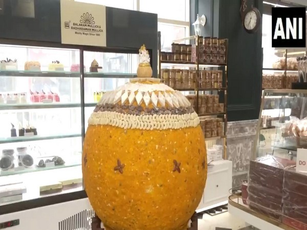 Historic Kolkata Sweet Shop Creates Giant 500-Kg Laddu for Ganesh Chaturthi