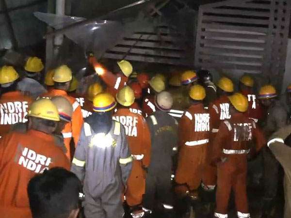 Lucknow Building Collapse Claims Five Lives as Rescue Efforts Intensify