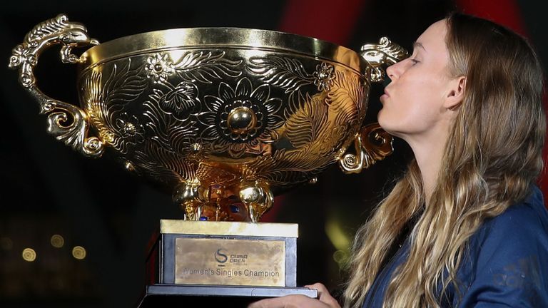 Caroline Wozniacki defeats Anastasija Sevastova in China Open final