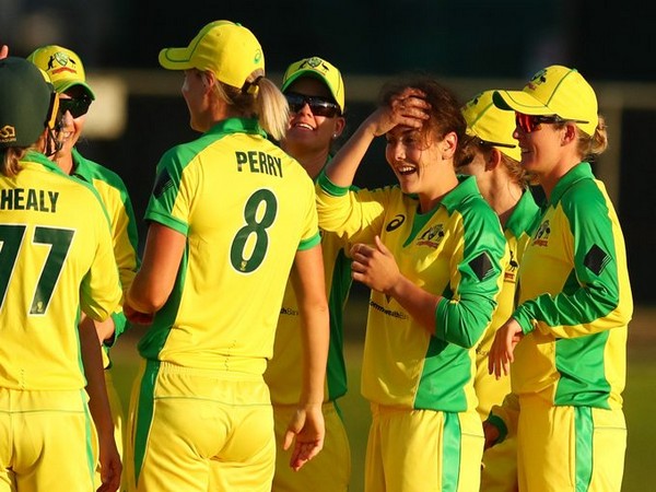 Australia women defeat Sri Lanka by 110 runs in second ODI