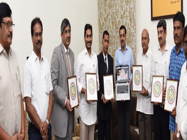 Andhra CM launches website for judicial preview committee