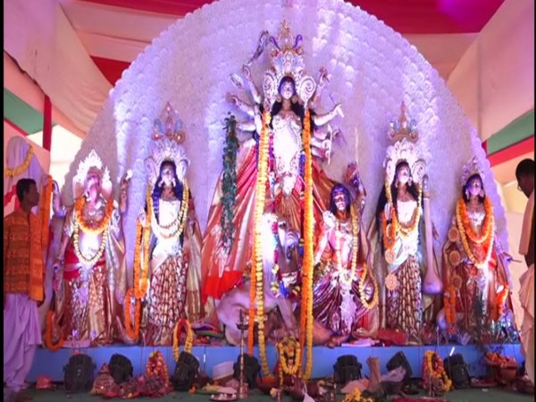 COVID-19: Bengal govt issues notification announcing norms to be followed in Durga Puja pandals